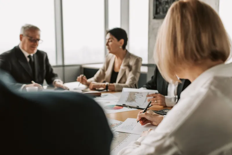 From Pilot to Enterprise: Why Transformation Momentum Dies in the Middle